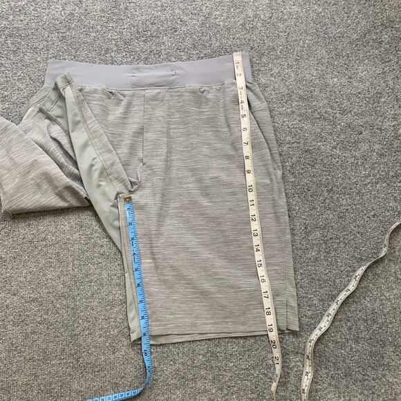 Lululemon Shorts Mens M Medium Grey Heather THE Linerless Lightweight Workout - Picture 5 of 11